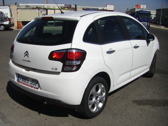 CITROEN C-3 PURETECCH COLLECTION 1.2 GASOLINA 82CV