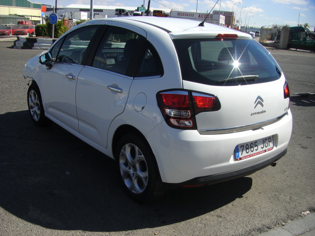 CITROEN C-3 PURETECCH COLLECTION 1.2 GASOLINA 82CV