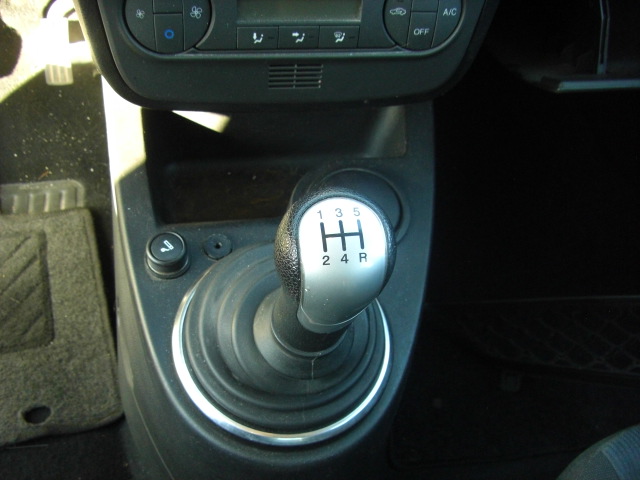 FORD FIESTA 1.3 i 80CV GASOLINA