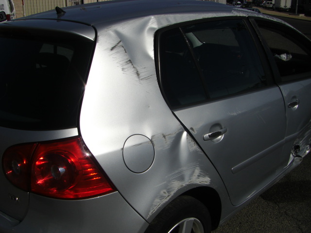 VOLKSWAGEN GOLF V 1.9 TDI 105CV