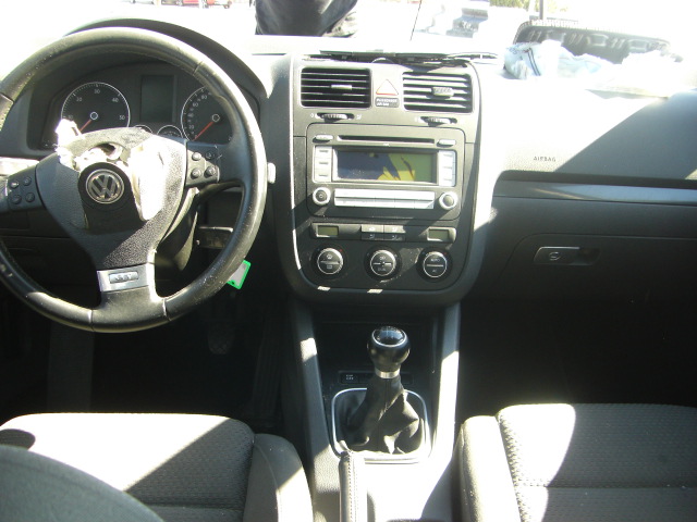 VOLKSWAGEN GOLF V 1.9 TDI 105CV