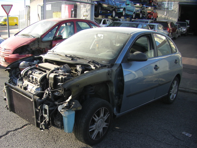 SEAT IBIZA 1.4 GASOLINA 85CV