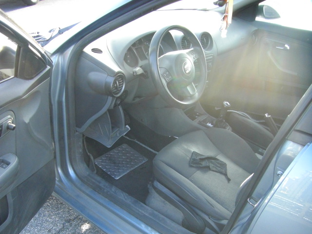 SEAT IBIZA 1.4 GASOLINA 85CV