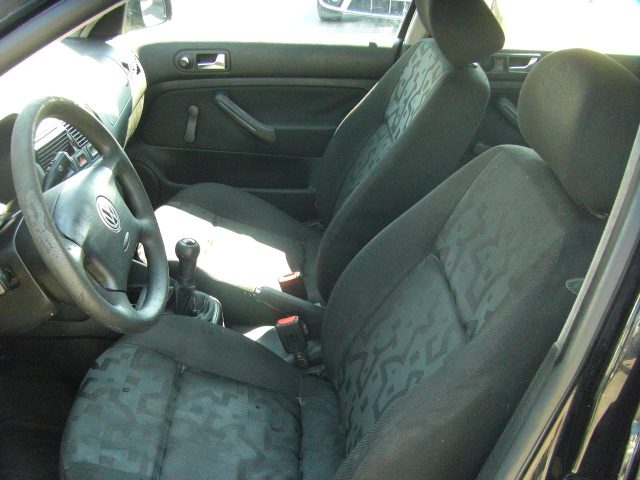 VOLKSWAGEN GOLF 1.9 TDI 90CV