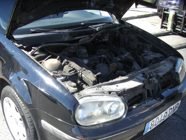 VOLKSWAGEN GOLF 1.9 TDI 90CV