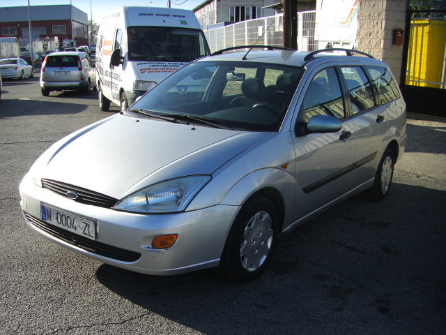 FORD FOCUS FAMILIAR 1.8 TDCI 90CV
