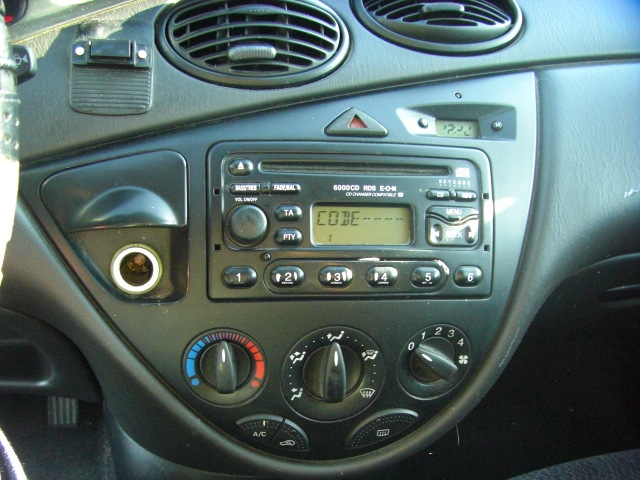 FORD FOCUS FAMILIAR 1.8 TDCI 90CV