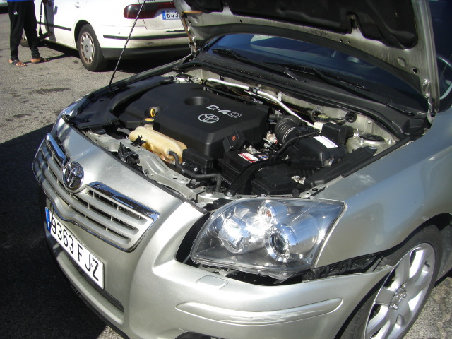 TOYOTA AVENSIS FAMILIAR 2.0 D4D 125CV