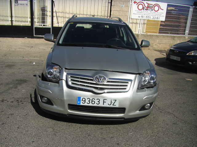 TOYOTA AVENSIS FAMILIAR 2.0 D4D 125CV