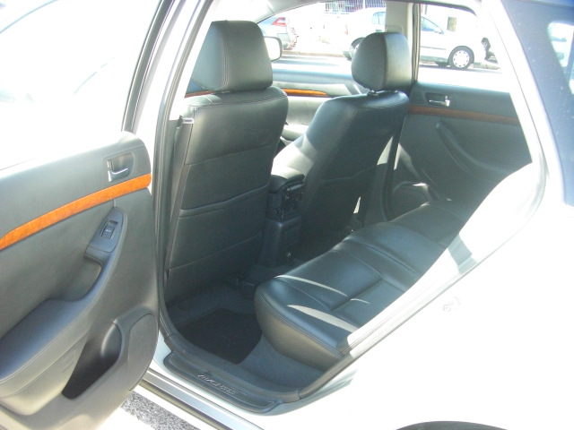 TOYOTA AVENSIS FAMILIAR 2.0 D4D 125CV