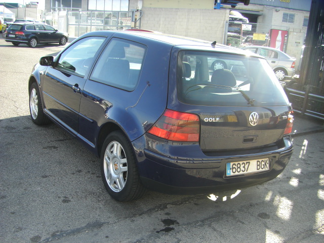 VOLKSWAGEN GOLF IV 1.9 TDI 110CV