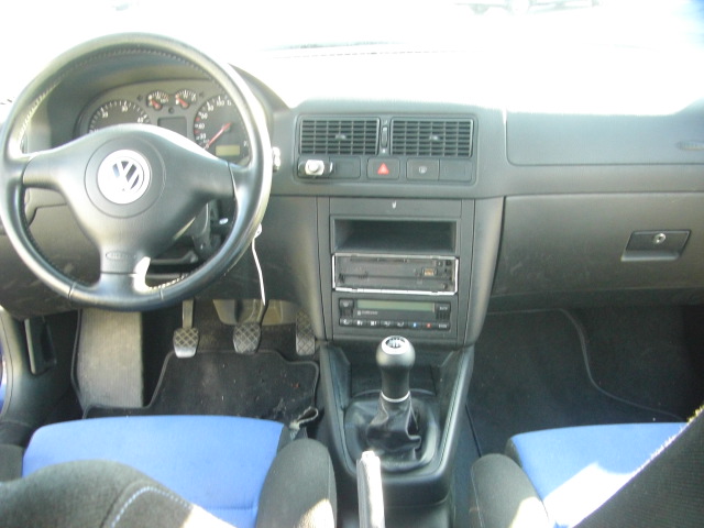 VOLKSWAGEN GOLF IV 1.9 TDI 110CV