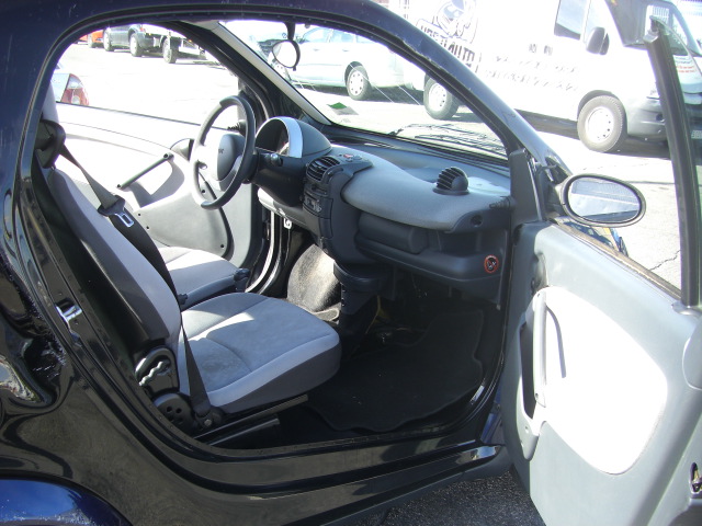 SMART FORTWO COUPE 700CC 61CV GASOLINA