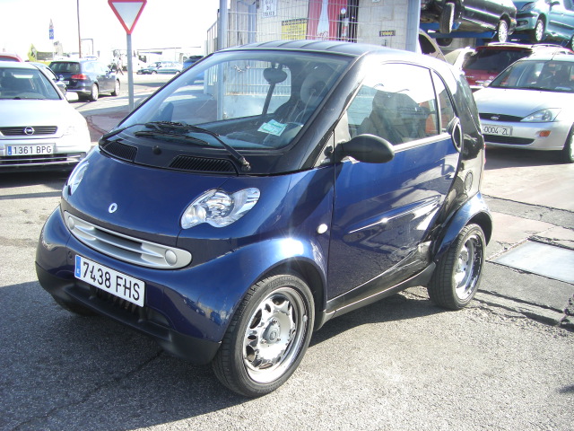 SMART FORTWO COUPE 700CC 61CV GASOLINA