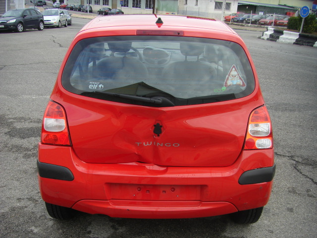 RENAULT TWINGO 1.2 GASOLINA 76CV
