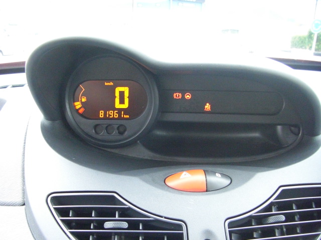 RENAULT TWINGO 1.2 GASOLINA 76CV