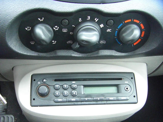 RENAULT TWINGO 1.2 GASOLINA 76CV