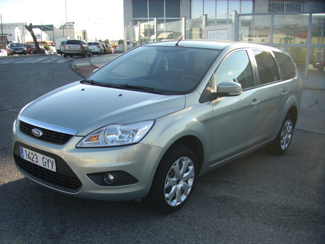FORD FOCUS FAMILIAR 1.6 TDCI 110CV