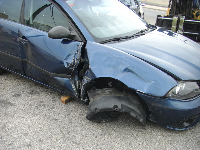 SEAT IBIZA 1.4 GASOLINA 85CV