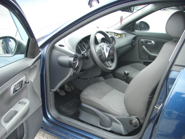 SEAT IBIZA 1.4 GASOLINA 85CV