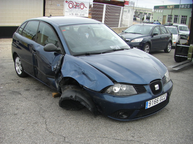 SEAT IBIZA 1.4 GASOLINA 85CV