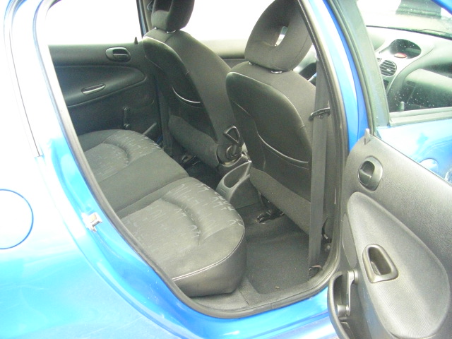 PEUGEOT 206 1.4 HDI 68CV