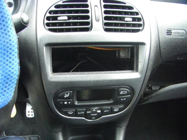 PEUGEOT 206 1.4 HDI 68CV