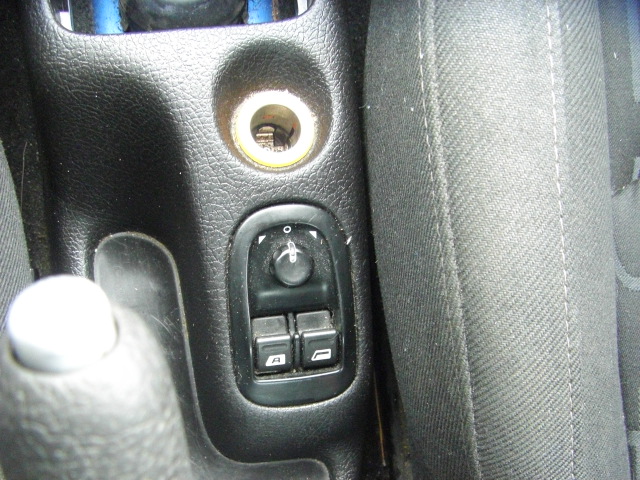 PEUGEOT 206 1.4 HDI 68CV