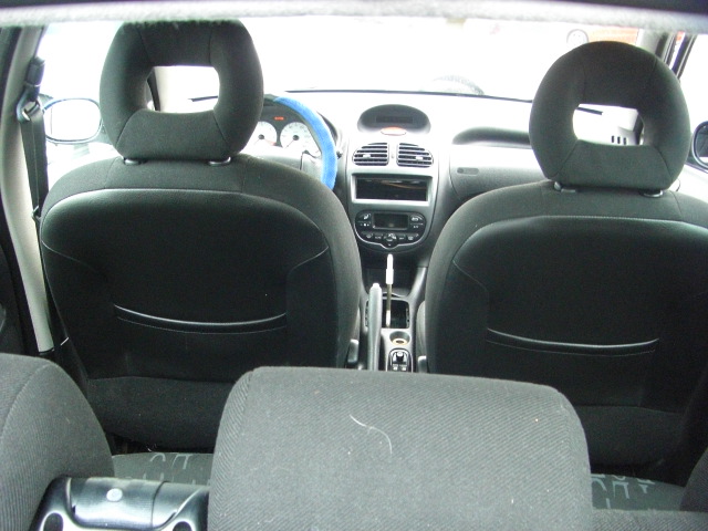 PEUGEOT 206 1.4 HDI 68CV