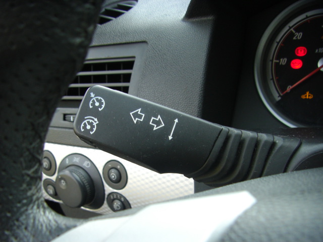 OPEL ASTRA 1.9 GTC 120CV