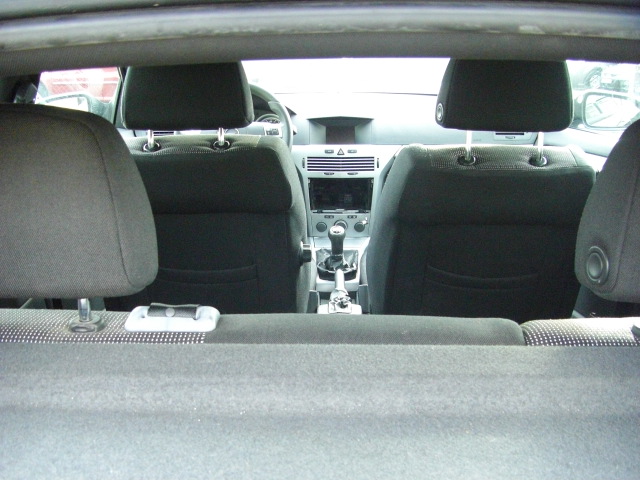 OPEL ASTRA 1.9 GTC 120CV