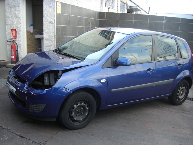 FORD FIESTA1.4 I 80CV