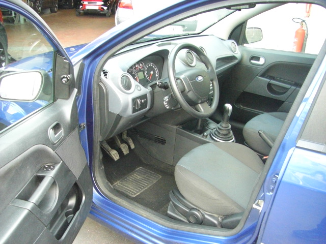 FORD FIESTA1.4 I 80CV