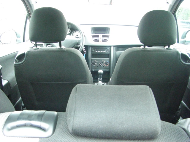 PEUGEOT 207 CONFORT 1.4 GASOLINA 95CV