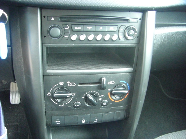 PEUGEOT 207 CONFORT 1.4 GASOLINA 95CV