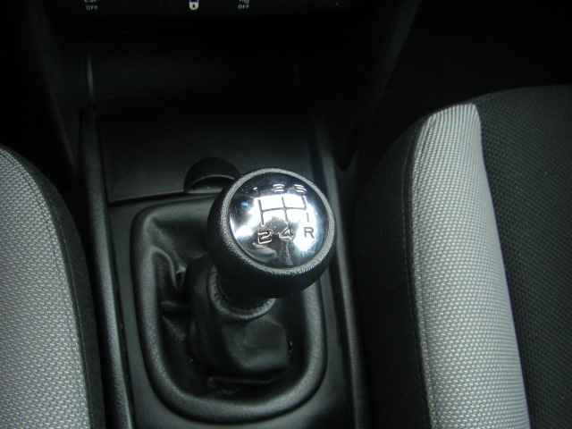 PEUGEOT 207 CONFORT 1.4 GASOLINA 95CV