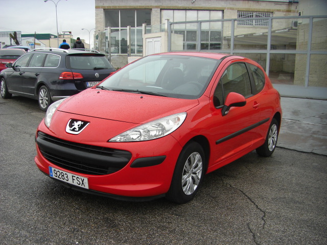 PEUGEOT 207 CONFORT 1.4 GASOLINA 95CV