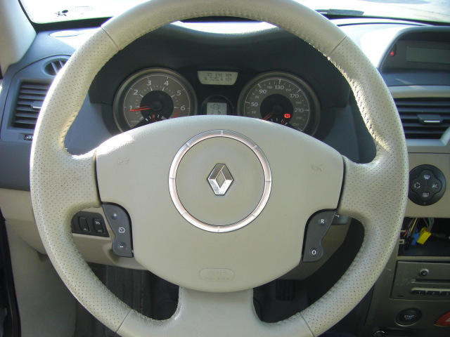 RENAULT MEGANE 2.0 GASOLINA 134CV