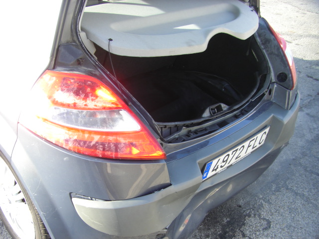 RENAULT MEGANE 2.0 GASOLINA 134CV