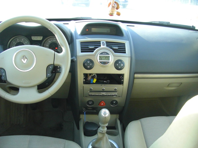 RENAULT MEGANE 2.0 GASOLINA 134CV