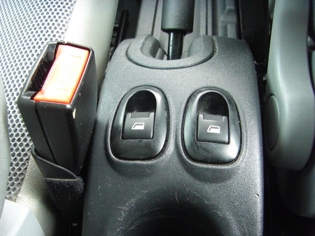 CITROEN C-3 PLURIE 1.4 HDI 70 CV CABRIO