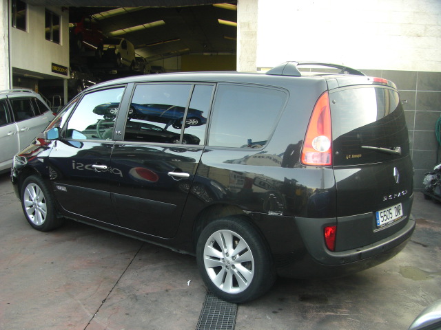 RENAULT GRAND ESPACE 3.0 DCI 177CV AUTOMATICO 7 PLAZAS
