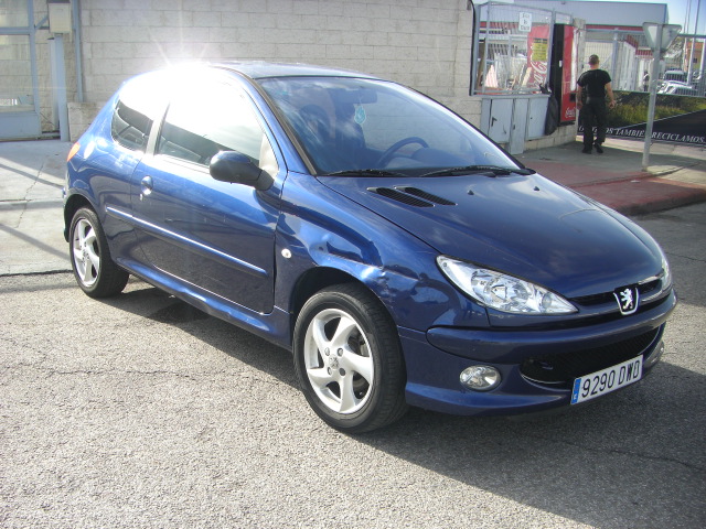 PEUGEOT 206 1.6 GASOLINA 108 CV