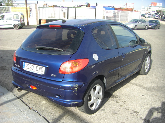 PEUGEOT 206 1.6 GASOLINA 108 CV