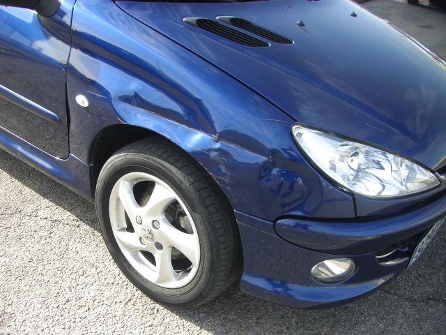 PEUGEOT 206 1.6 GASOLINA 108 CV