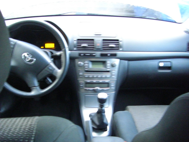 TOYOTA AVENSIS 2.2 D4D 138CV