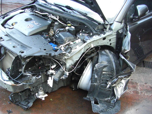 TOYOTA AVENSIS 2.2 D4D 138CV