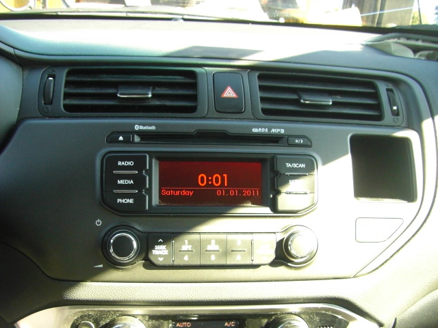 KIA RIO 1.4 CRDI 90CV