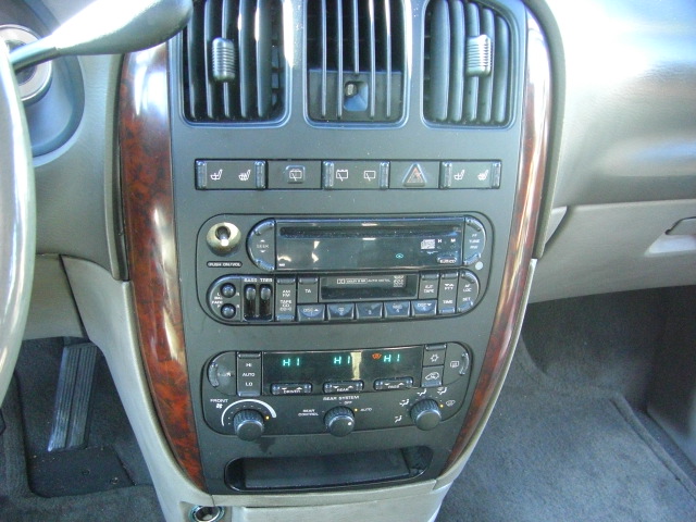 CRYSLER GRAND VOYAGUER 3.3 LX GASOLINA 182CV 7 PLAZAS