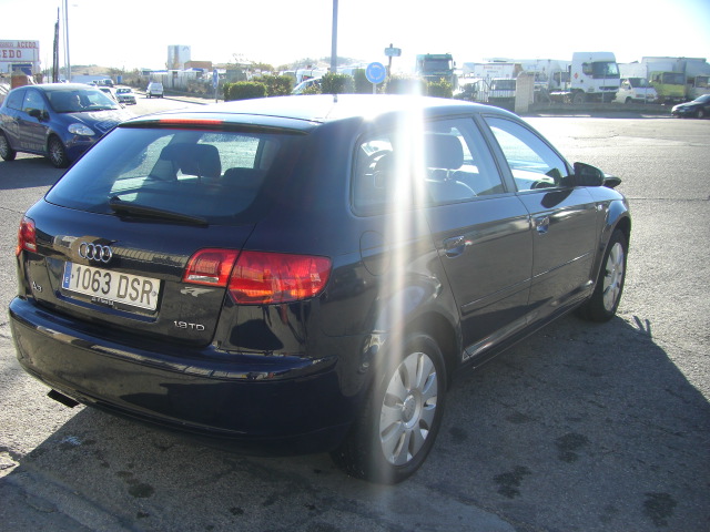 AUDI A-3 1.9 TDI 
